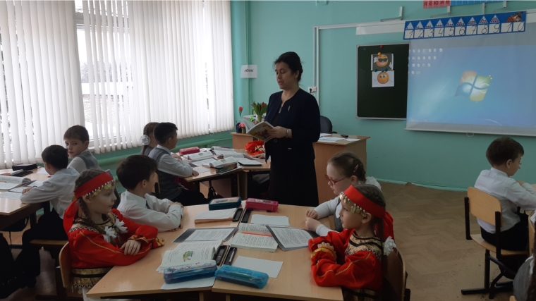 В Международный день родного языка прошел городской семинар учителей чувашского языка и литературы