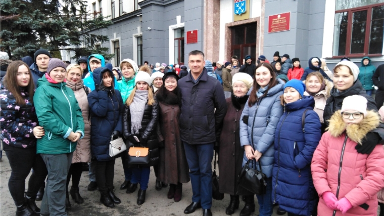 Коллектив Управления образования администрации города Чебоксары принял участие в митинге-концерте "День народного единства"